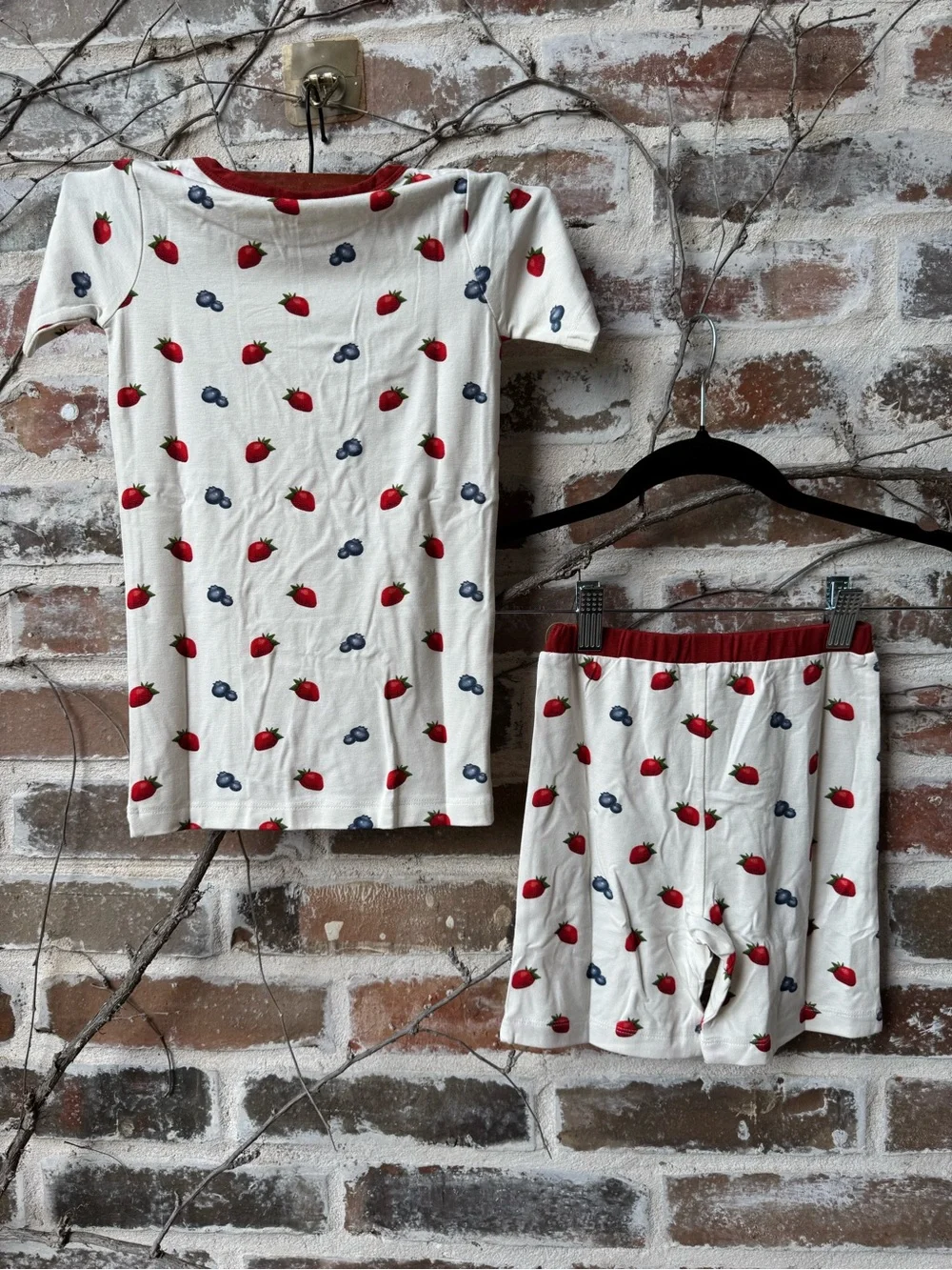 🍓 Larkspur Baby Co. Bamboo Short Sleeve Pajama Set 